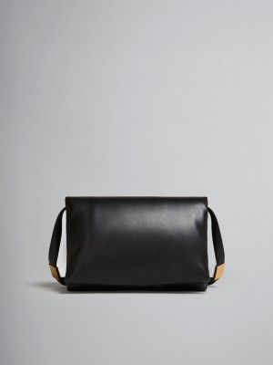 Marni Large Calfskin Svarta | LSETR83958