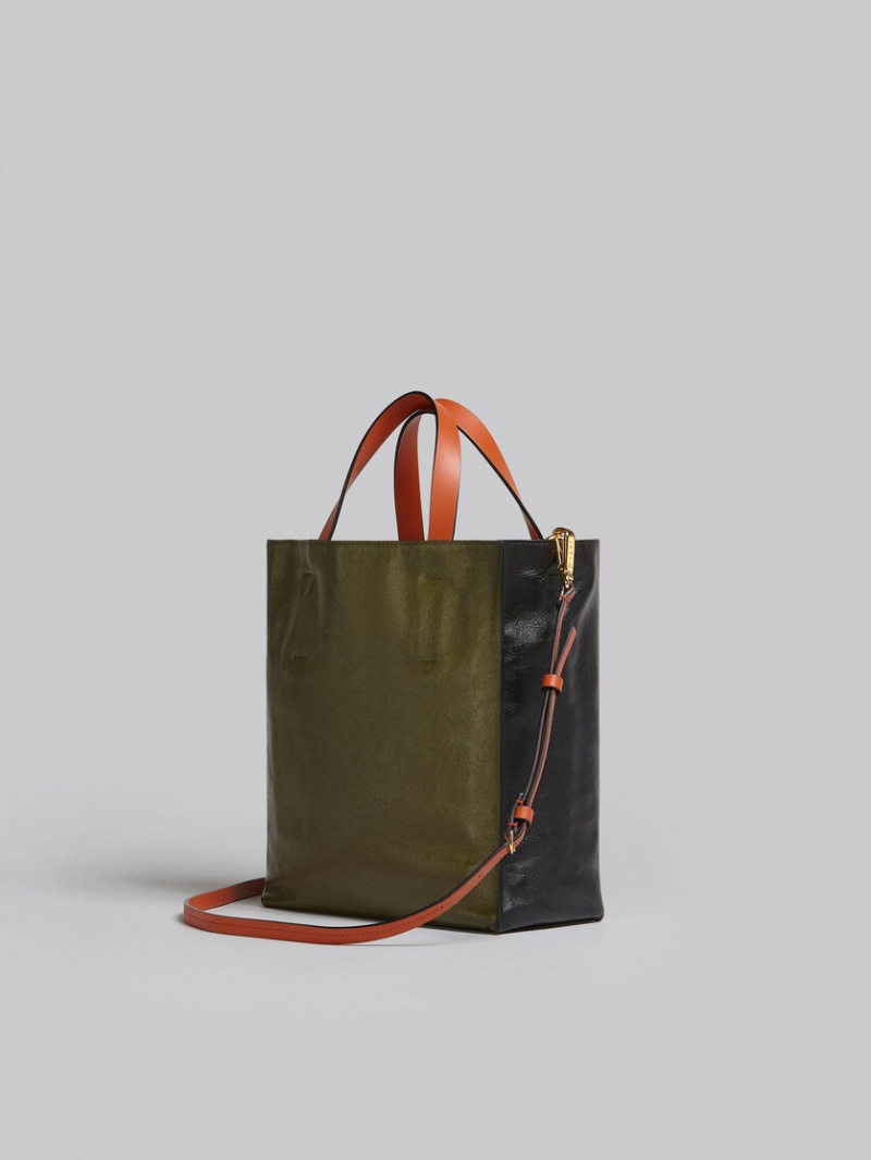 Marni Museo Soft Small Bag Läder Svarta Gröna | YSEVQ18780